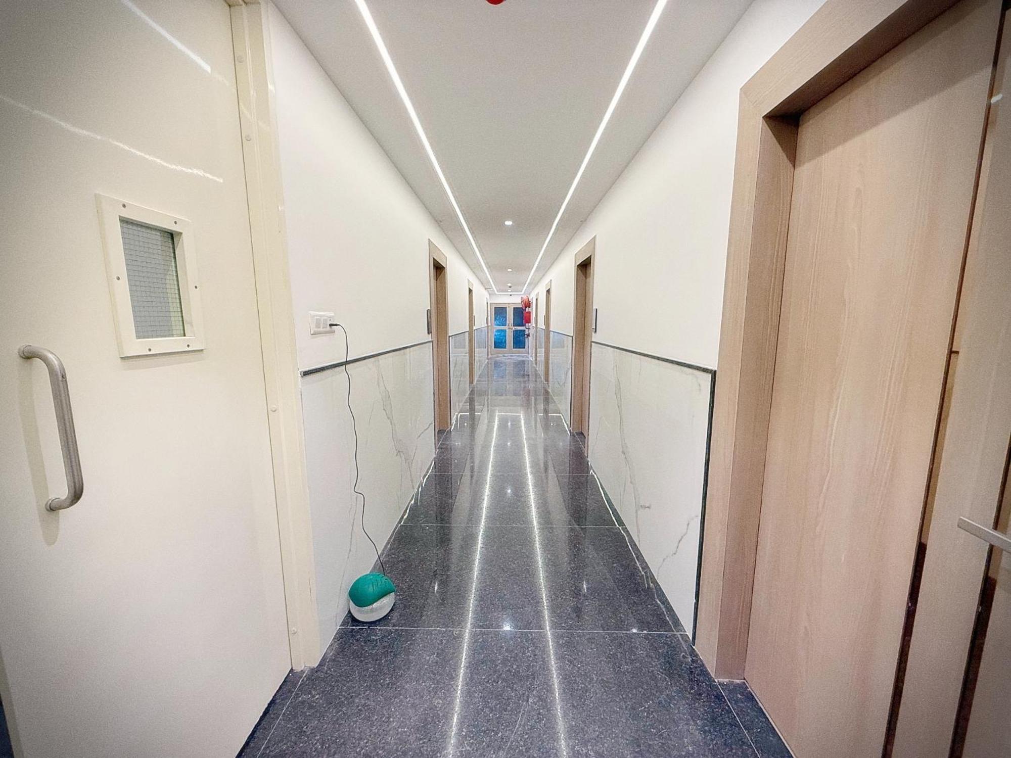 The Orion Hotel Era - Delhi Airport New Delhi Exterior photo