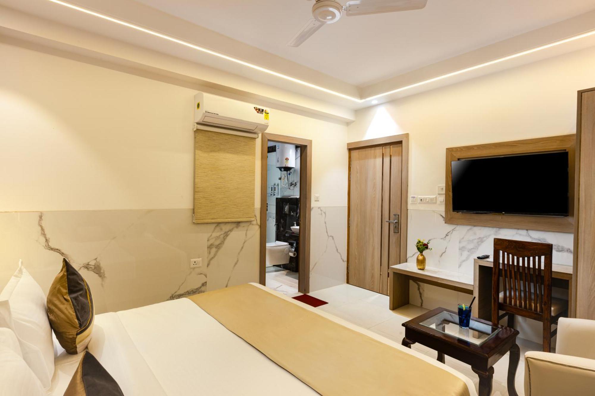 The Orion Hotel Era - Delhi Airport New Delhi Exterior photo
